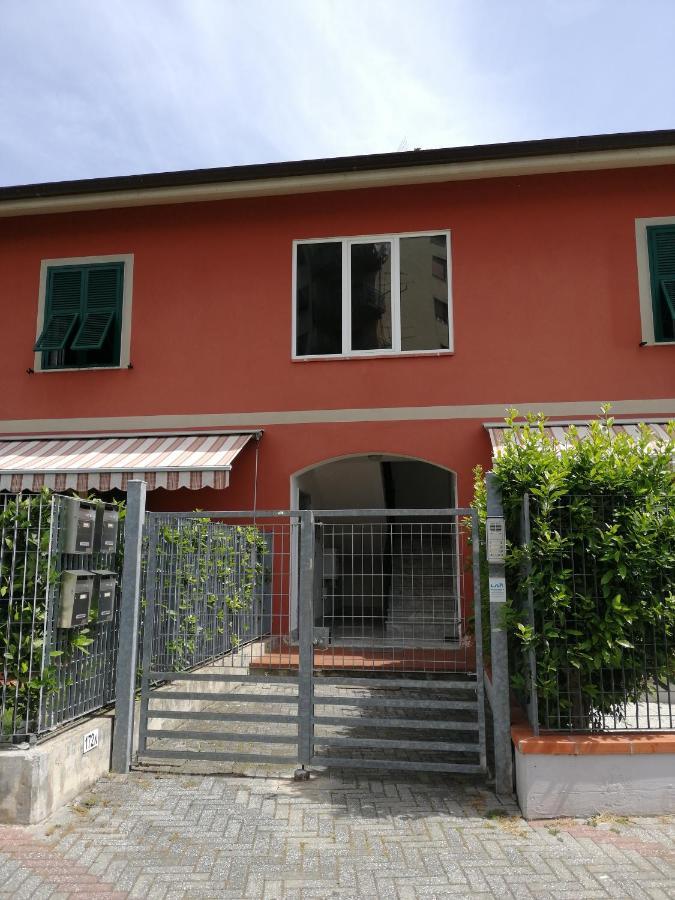 Alba Casa Vacanze - Lerici, 5 Terre Βίλα Romito Magra Εξωτερικό φωτογραφία